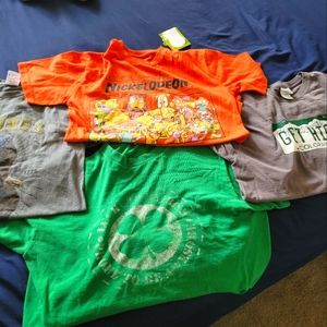 Lot of 5 medium novelty tees t-shirts